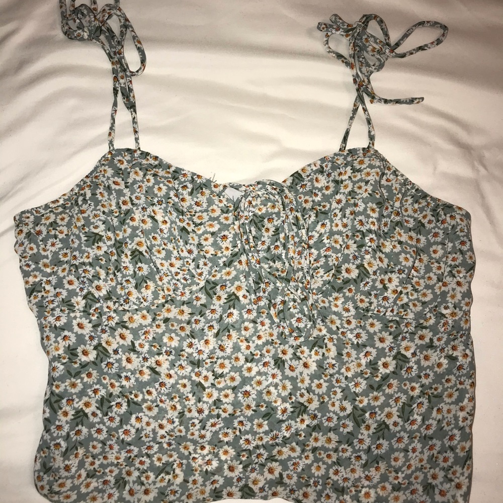 Princess Polly floral top